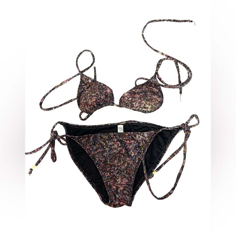 Zara Terez  triangle Floral Print Bikini Set in floral geometrical print 16 girl